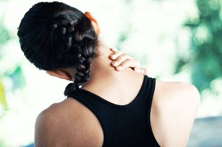 Uncomfortable for neck movements - Symptoms of osteoarthritis